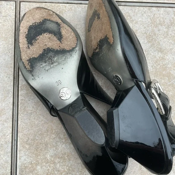 Dolce & Gabbana Black Patent Leather shoes